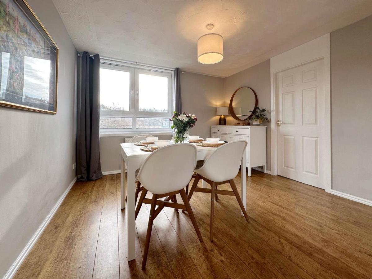 Scandi Style Apartment With Stunning Views Linlithgow Kültér fotó